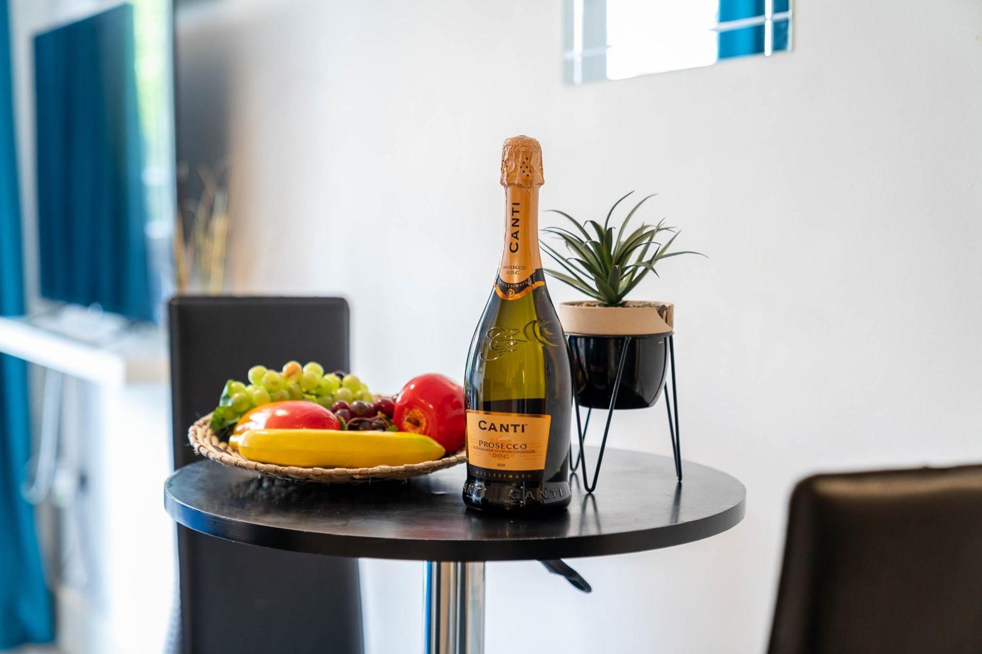 City Centre Apartment - Balcony - Netflix - Park Facing 38Akw برمنغهام المظهر الخارجي الصورة